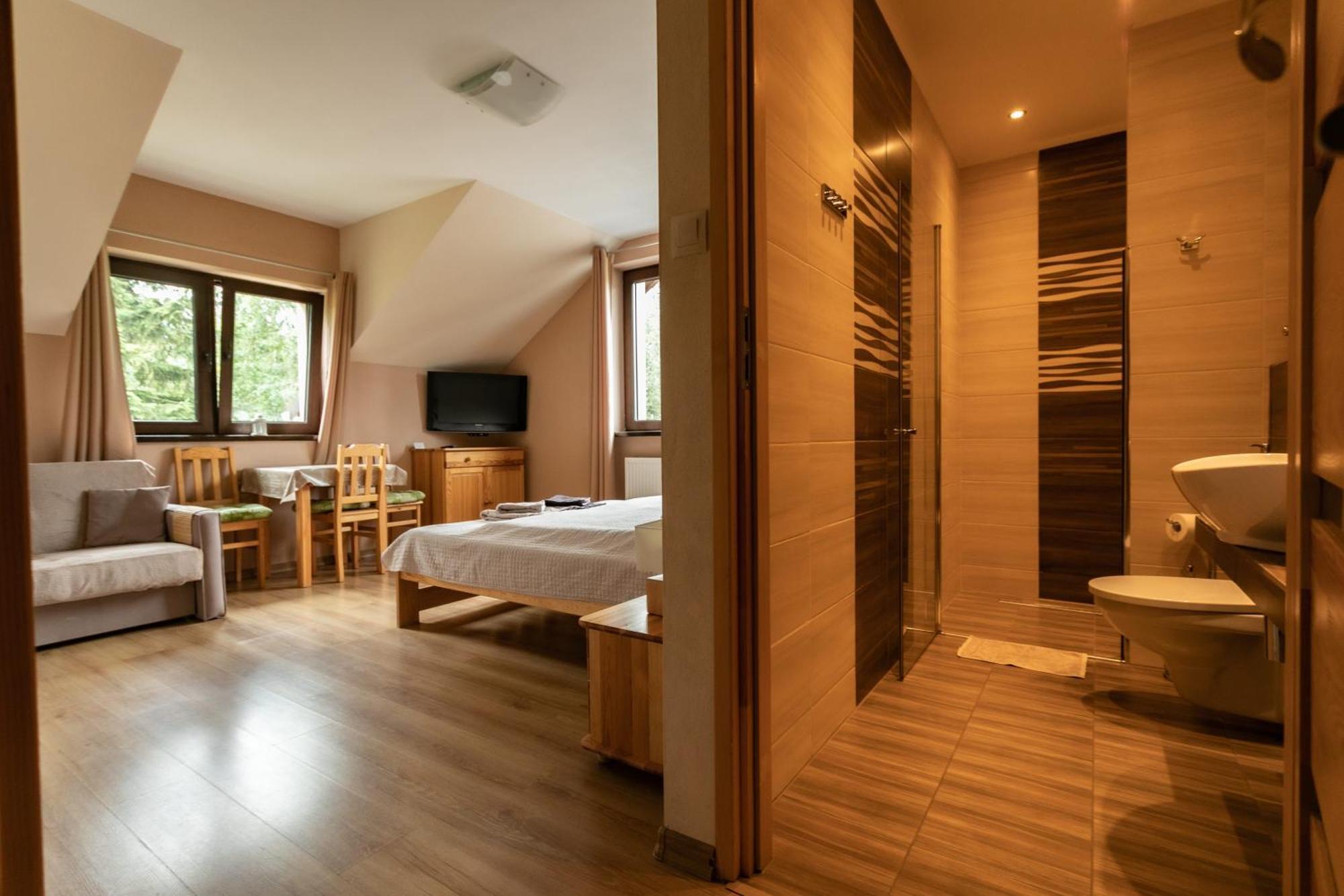 Siodme Niebo Homestay *